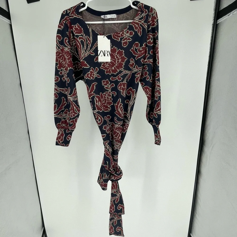 ZARA NWT JACQUARD KNIT FLORAL DRESS NAY BLUE AND RED/PINK SMALL - Picture 2 of 10